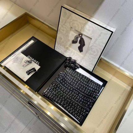 Платок Chanel