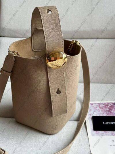 Loewe Pebble
