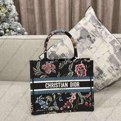 Тоут Dior