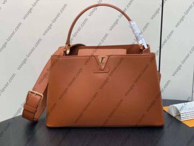 LV Capucines Souple